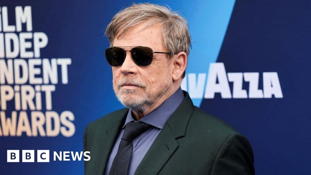 white-house-calls-mark-hamill-sick-after-actors-trump-grave-post
