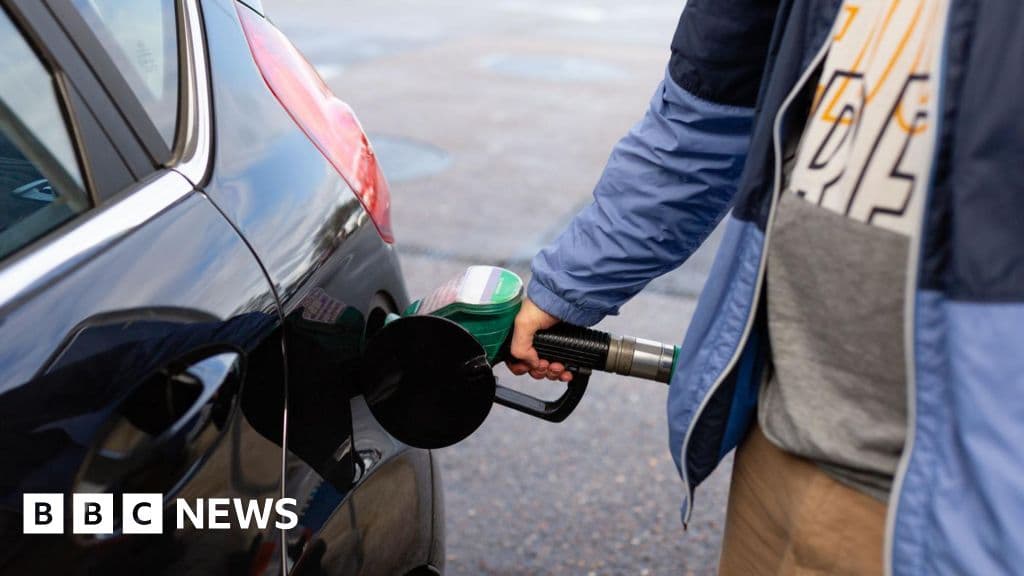 oil-price-briefly-hits-120-after-reports-of-extended-iran-blockade