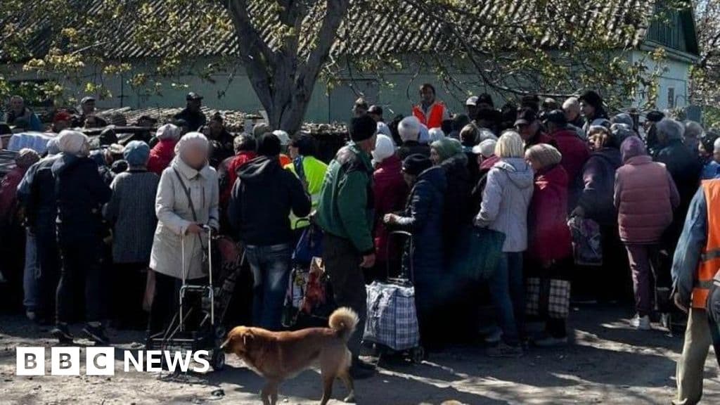 to-stay-or-risk-the-road-of-death-ukrainian-civilians-trapped-in-frontline-city