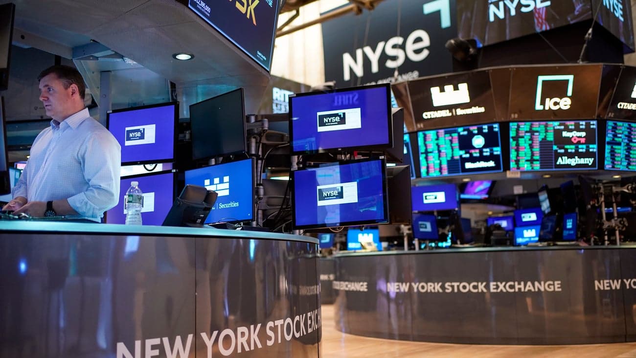 investor-accuses-fs-kkr-capital-of-duping-public-amid-yearslong-losses
