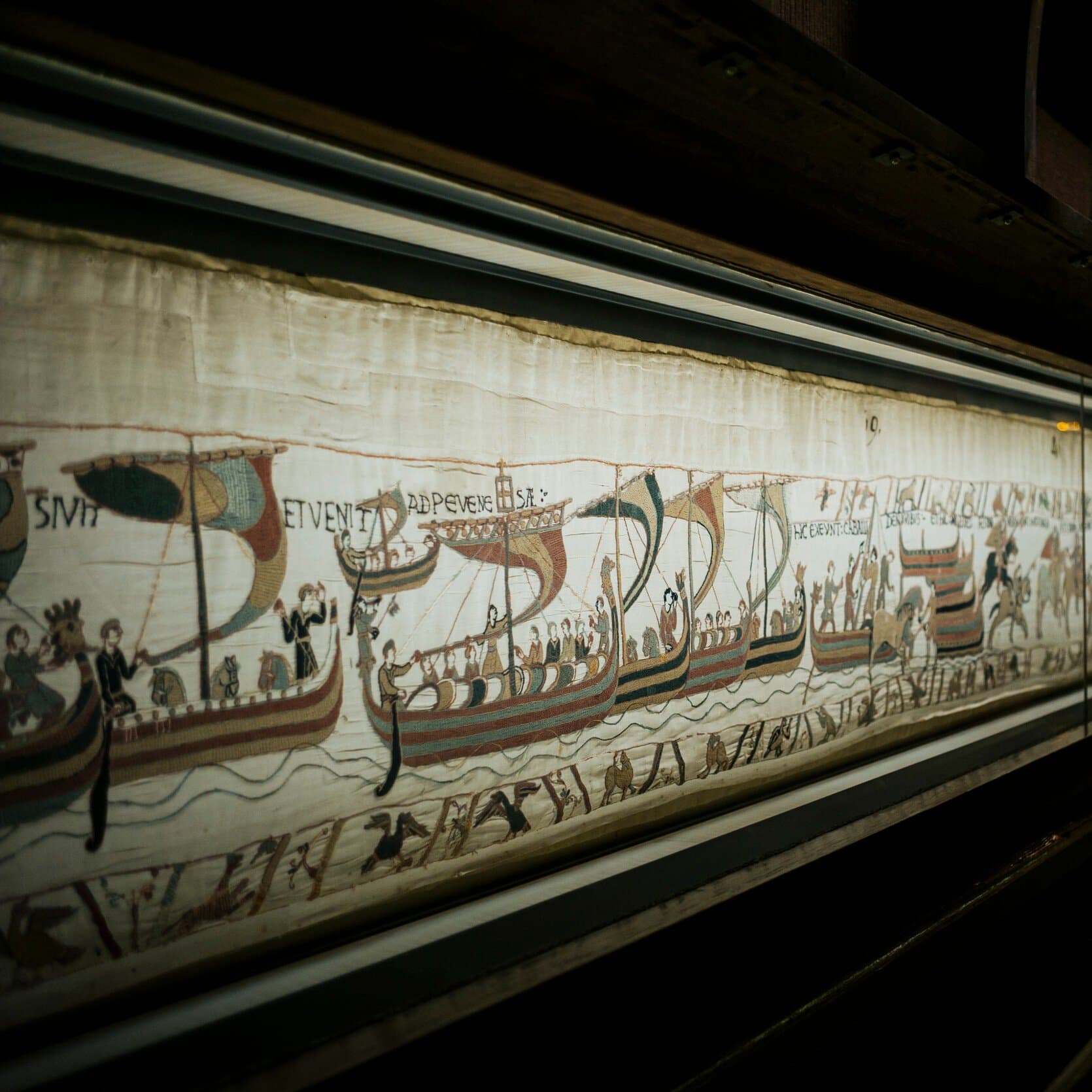 bayeux-tapestry-arrives-in-uk-after-maximum-security-operation